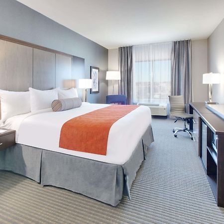 Wingate By Wyndham San Angelo Hotel Екстериор снимка