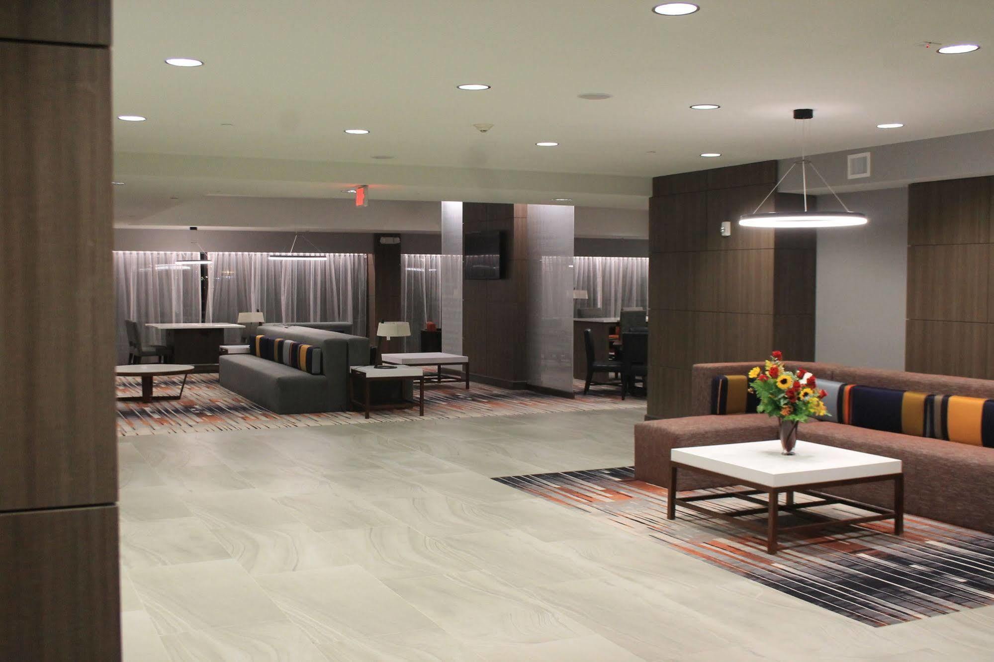 Wingate By Wyndham San Angelo Hotel Екстериор снимка