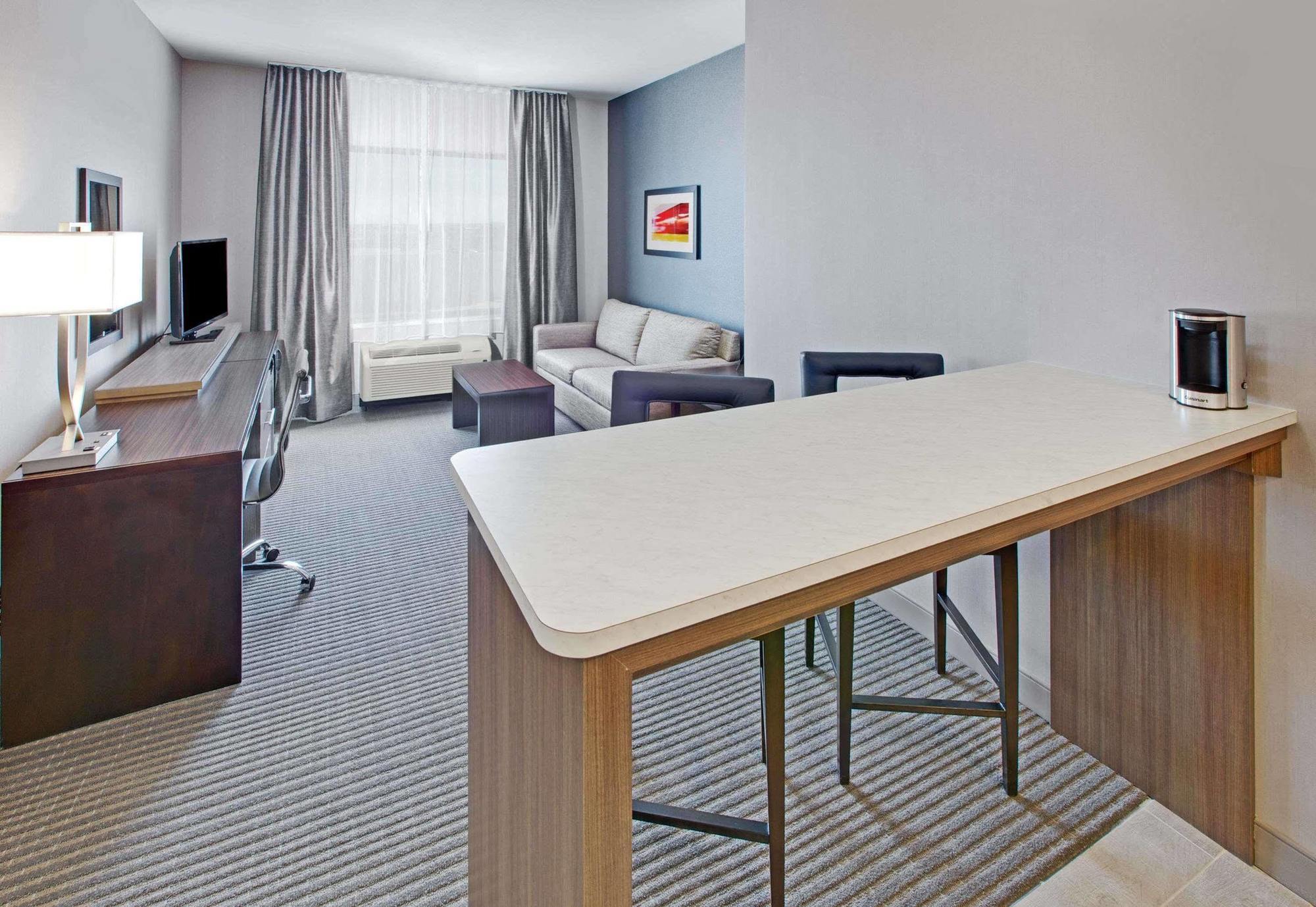 Wingate By Wyndham San Angelo Hotel Екстериор снимка