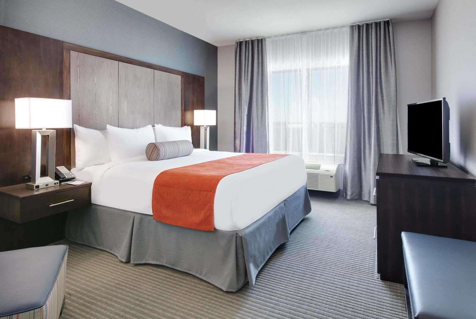 Wingate By Wyndham San Angelo Hotel Екстериор снимка